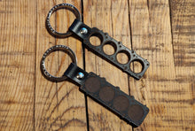 Load image into Gallery viewer, 4 Cylinder Leather Key Ring